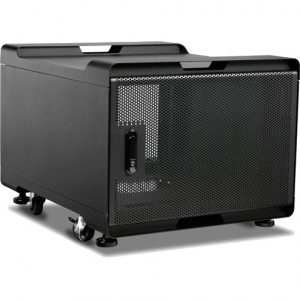 Black iStarUSA Claytek WS-770B 7U 700mm Depth Audio / Video Rackmount Cabinet.
